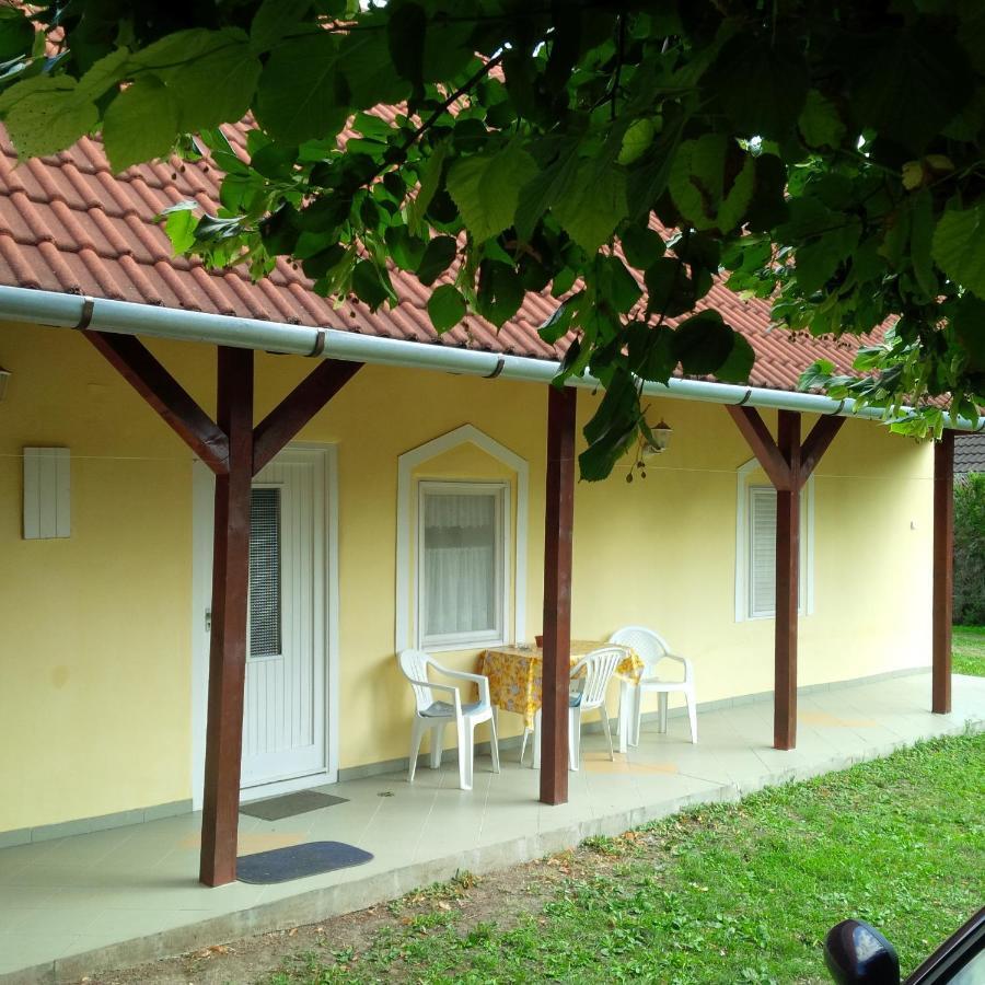 Rétesház Strudelhaus apartmanház Vonyarcvashegy Exterior foto